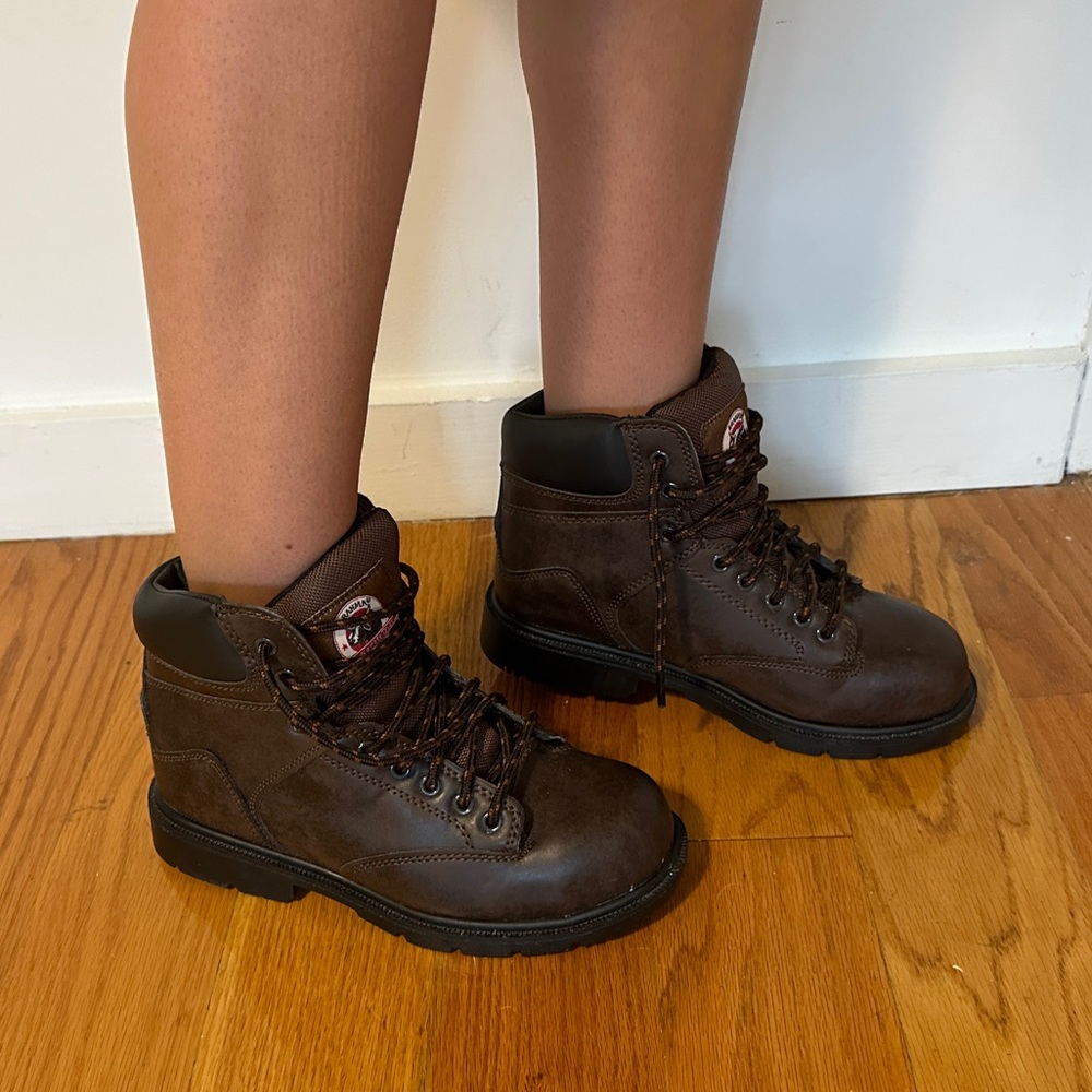 Super cute boots that fit the timberland boots trend!